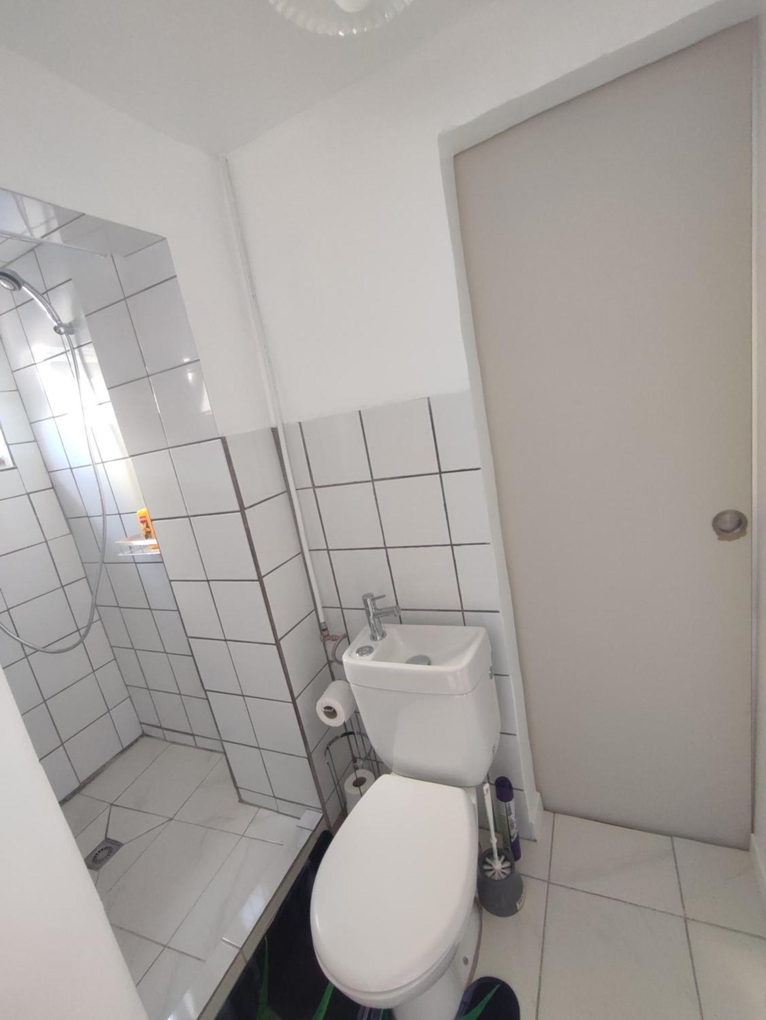 Appartement Petit F2 Meuble Independant à Limay Extérieur photo